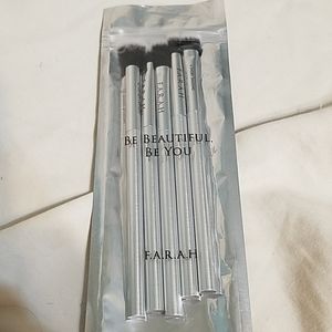 Farah makeup brushes
